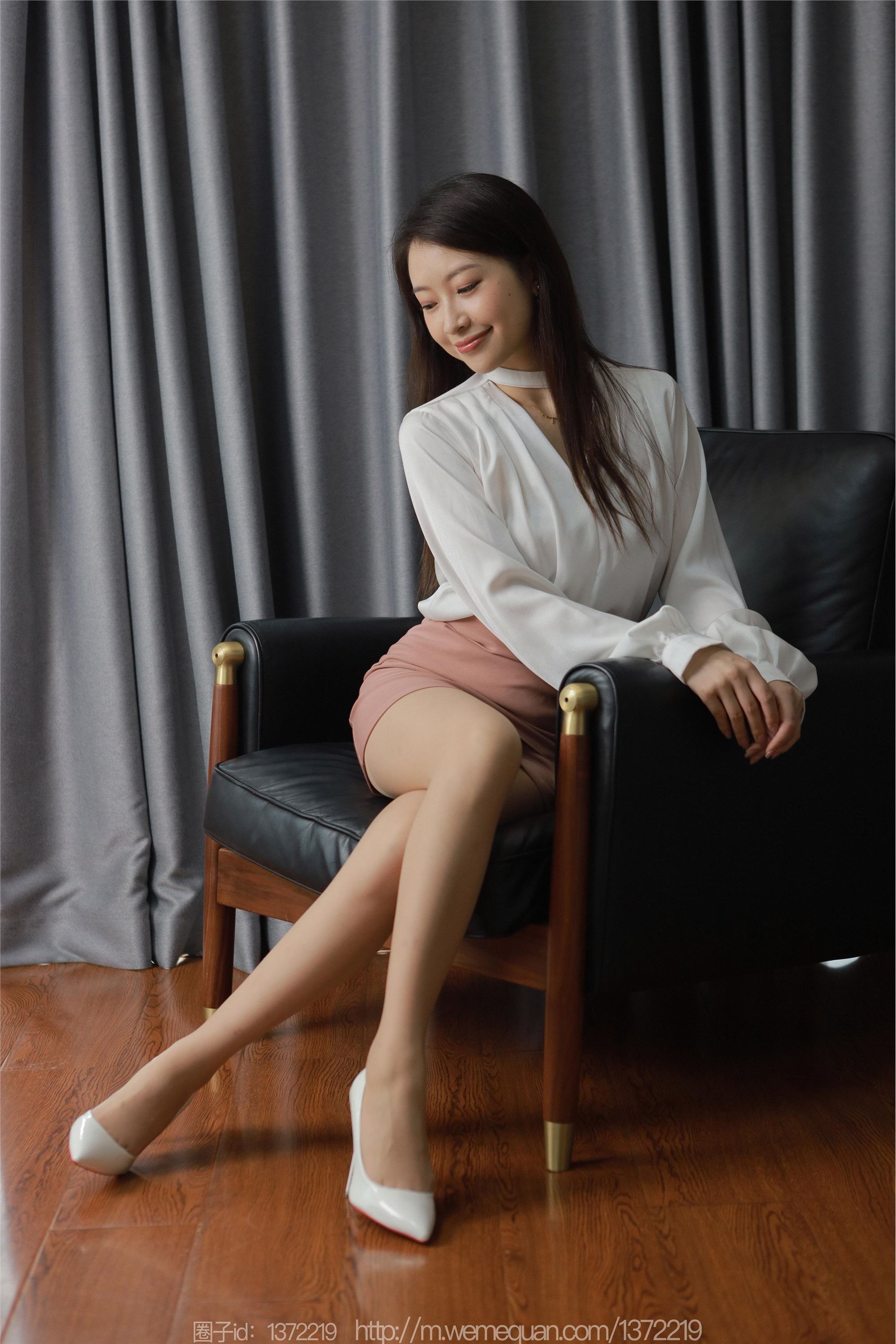 IESS异思趣向  2023.07.25 丝享家 1489 小婕《粉色的温柔》